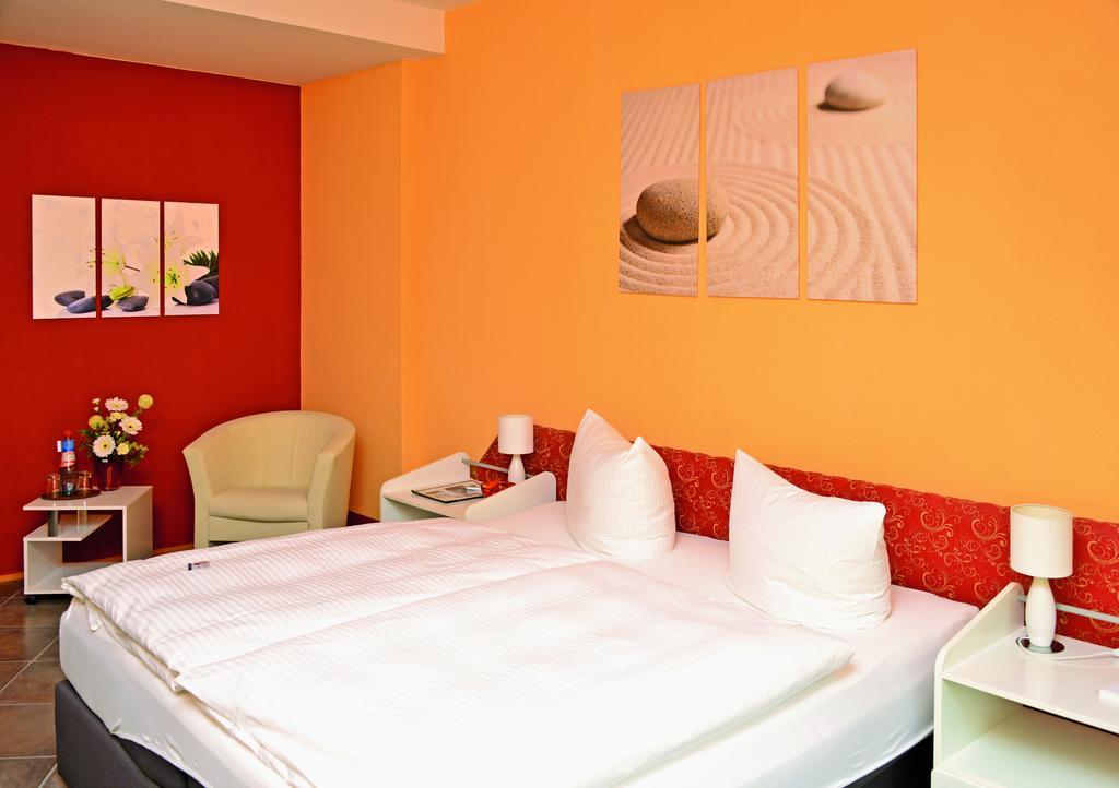 Fürstenwalde Hotel Kaiserhof מראה חיצוני תמונה