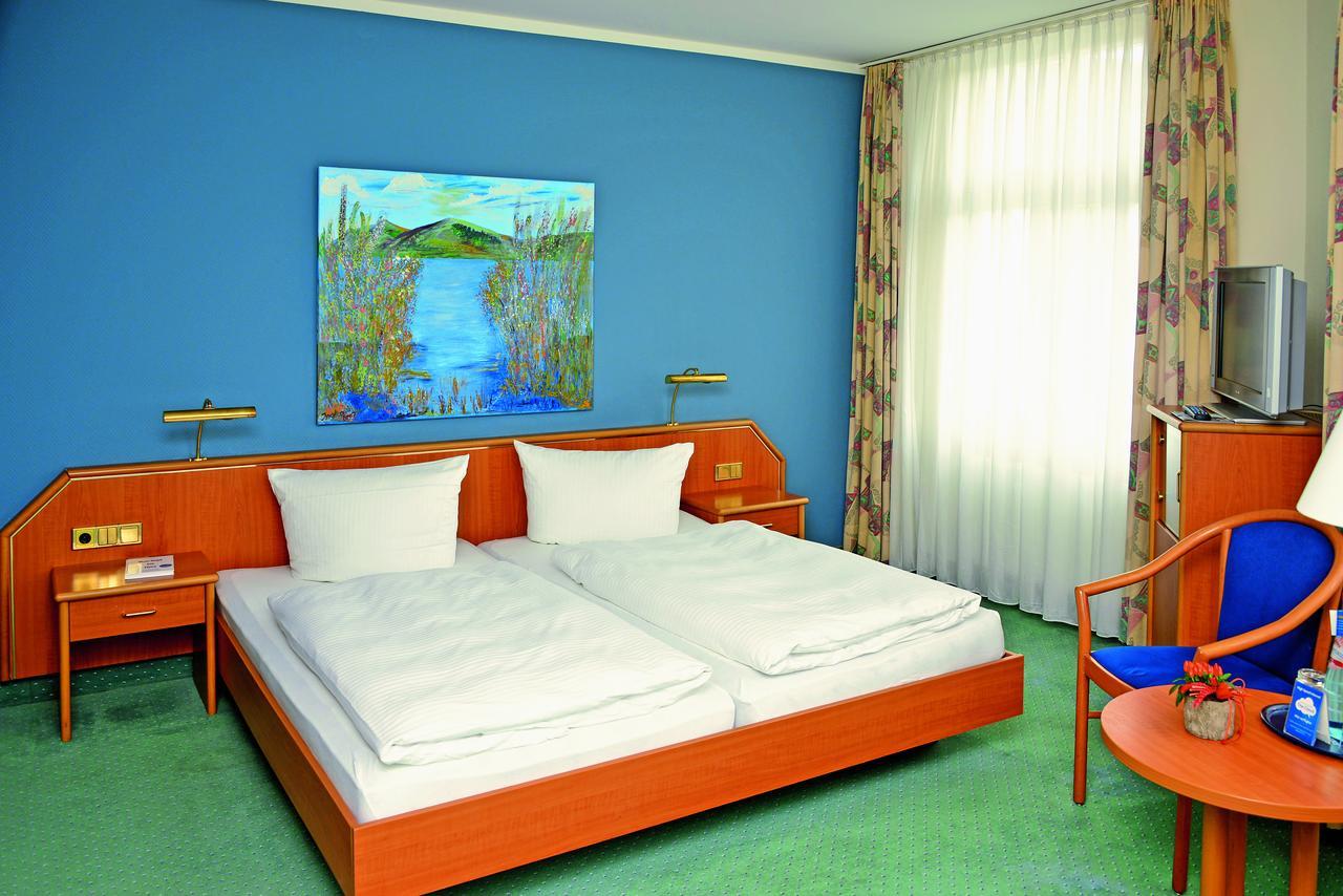 Fürstenwalde Hotel Kaiserhof מראה חיצוני תמונה